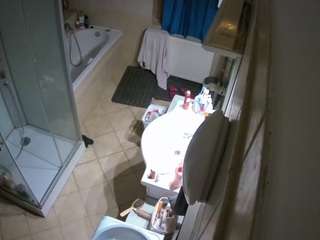 Julmodels Bathroom 2nd Floor-2